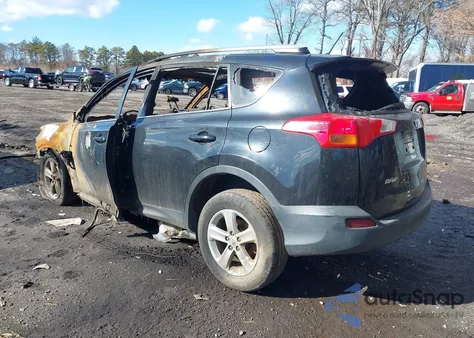 2014 Toyota Rav4 Xle z USA, uszkodzony, nr VIN 2T3RFREV5EW179055